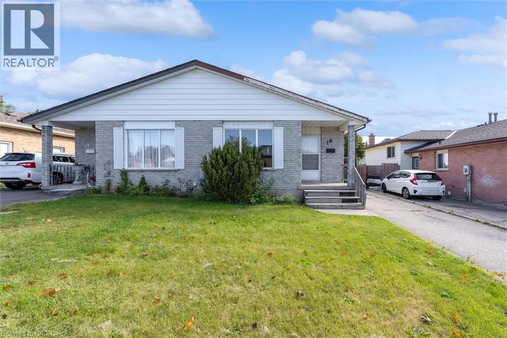 16 CRYSTAL Court, Cambridge, Ontario