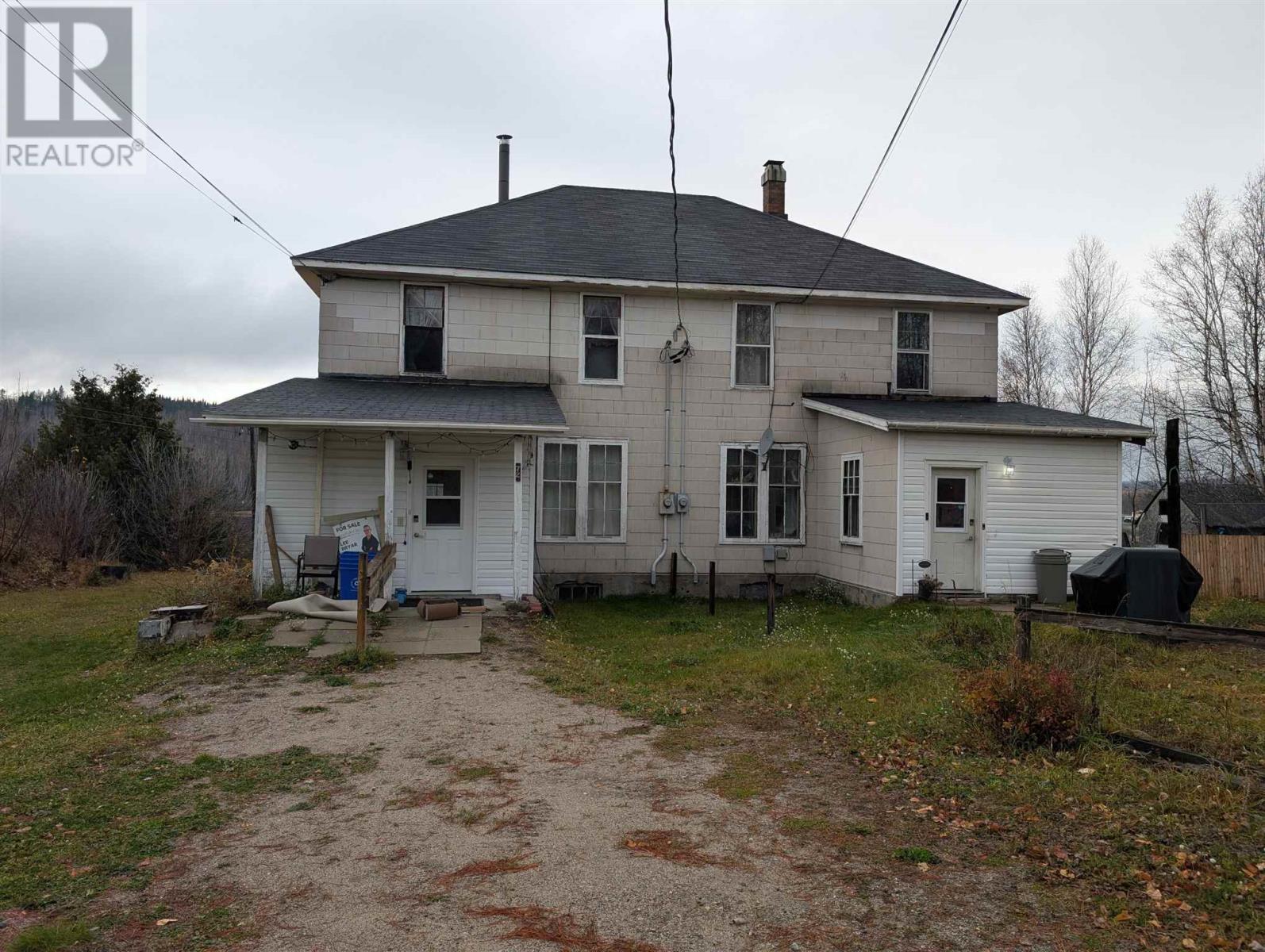 72-74 Railway St, White River, Ontario  P0M 3G0 - Photo 1 - SM262955