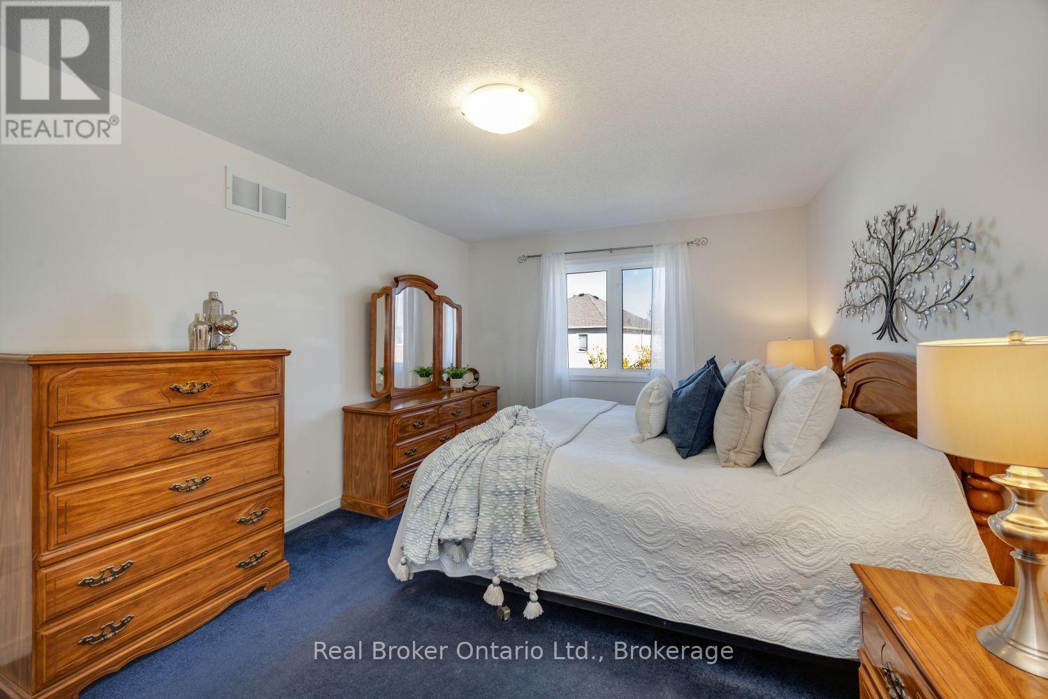 213 Hutton Place, Clarington, Ontario  L1C 5K1 - Photo 24 - E14106660