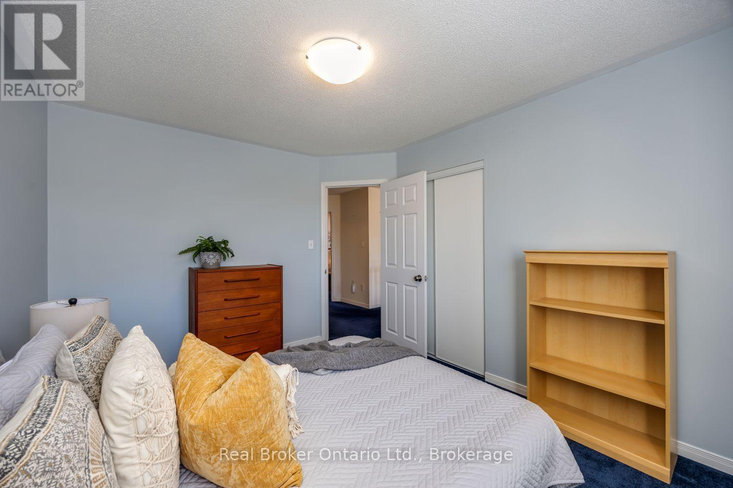 213 Hutton Place, Clarington, Ontario  L1C 5K1 - Photo 27 - E14106660