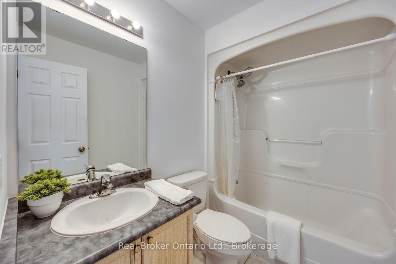 213 Hutton Place, Clarington, Ontario  L1C 5K1 - Photo 30 - E14106660