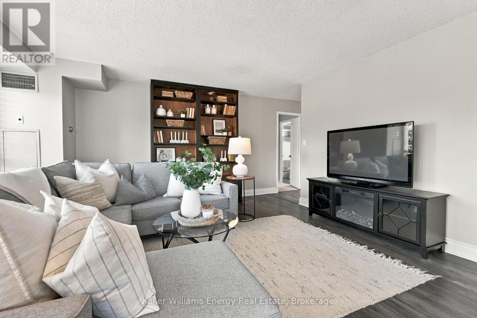 302 - 712 Rossland Road E, Whitby, Ontario  L1N 9E8 - Photo 16 - E14106712