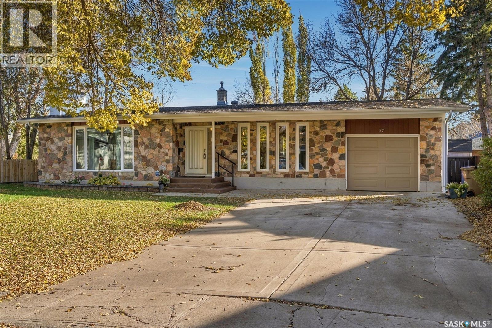 57 Culliton Crescent, Regina, Saskatchewan  S4S 4J5 - Photo 2 - SK051652