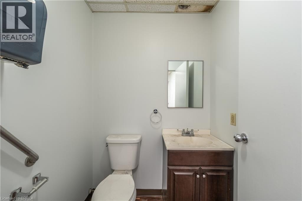 10 Plant Farm Boulevard Unit# 4, Brantford, Ontario N3S 7W3 - Photo 12 - 40868302