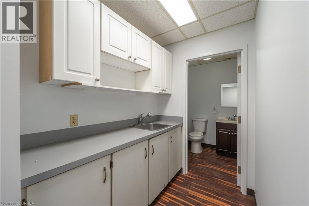 10 Plant Farm Boulevard Unit# 4, Brantford, Ontario N3S 7W3 - Photo 11 - 40868302