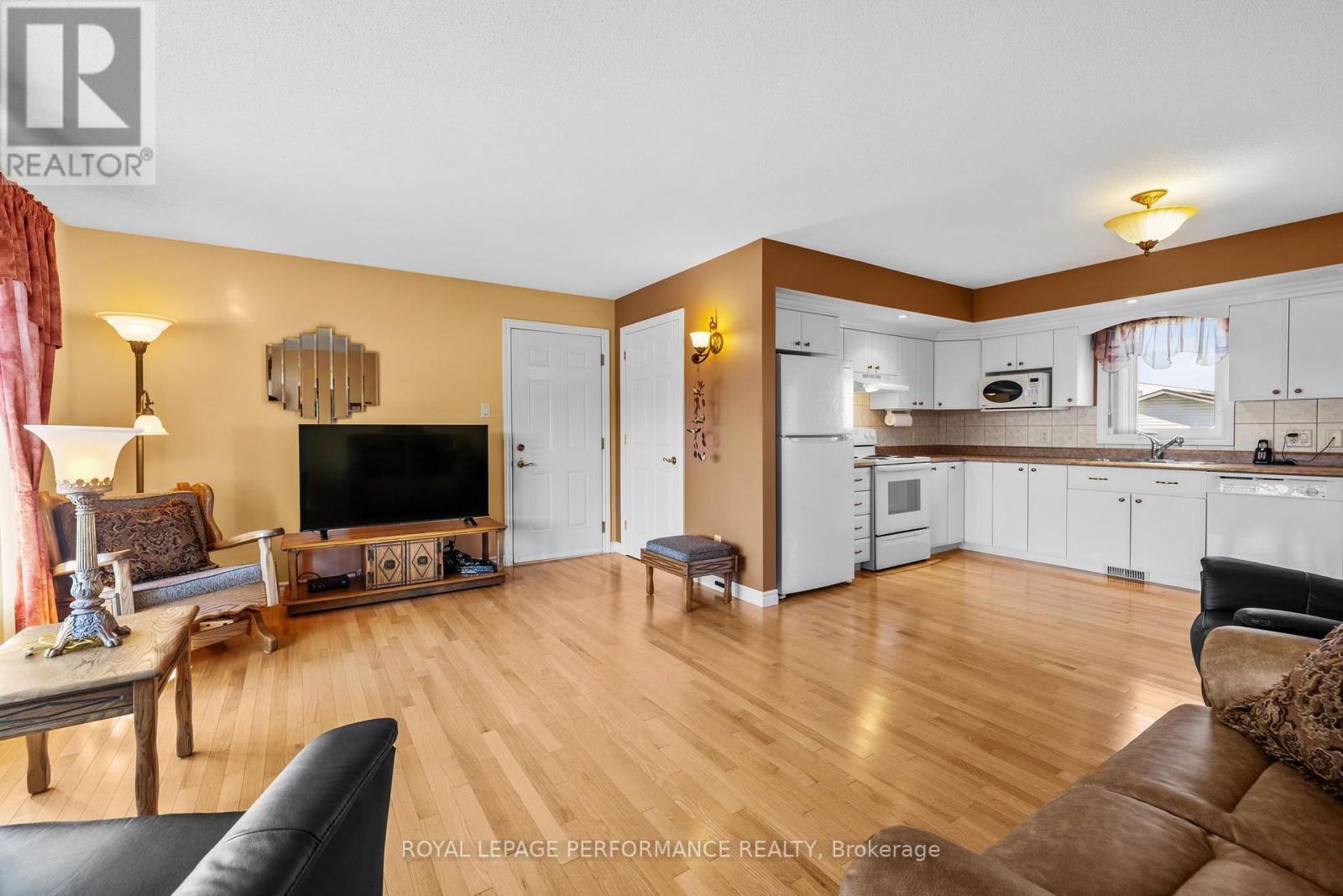 71 Faucher Boulevard, Casselman, Ontario K0A 1M0 - Photo 4 - X14106704