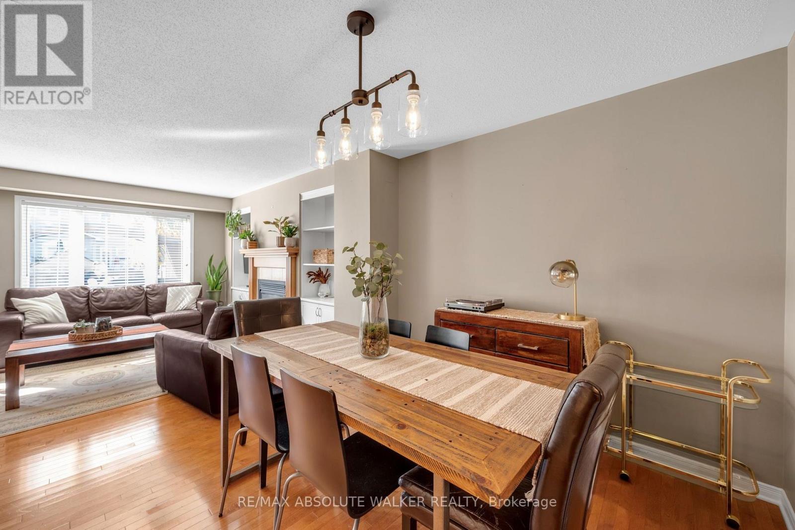 518 Fordell Avenue, Ottawa, Ontario  K2W 0B4 - Photo 4 - X14106714
