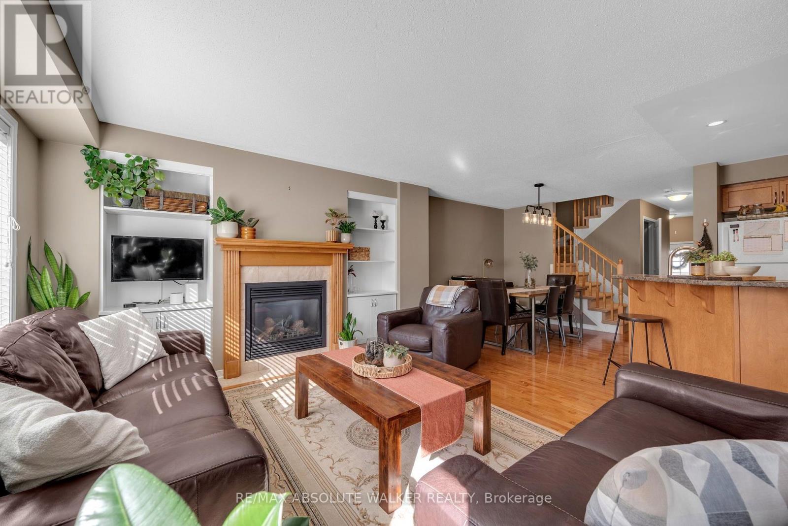 518 Fordell Avenue, Ottawa, Ontario  K2W 0B4 - Photo 7 - X14106714