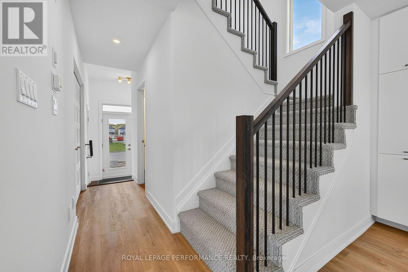 1367 Diamond Street, Clarence-Rockland, Ontario  K4K 0M6 - Photo 4 - X14106730