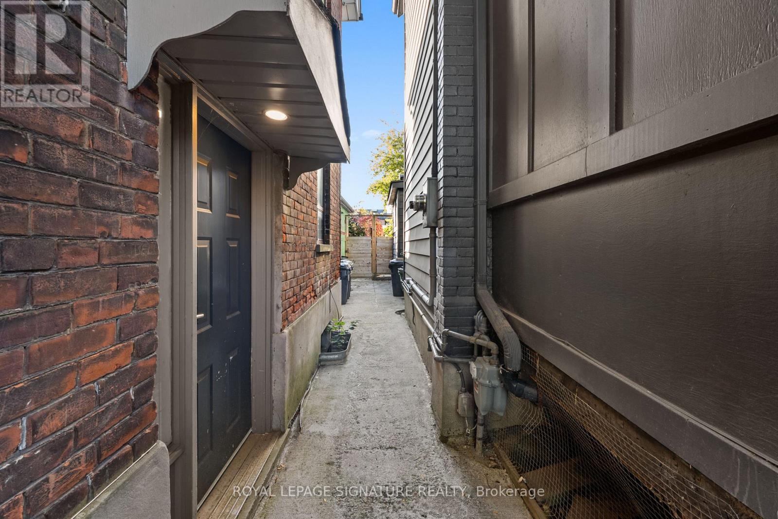 540 Crawford Street, Toronto (Palmerston-Little Italy), Ontario  M6G 3J8 - Photo 38 - C14106800