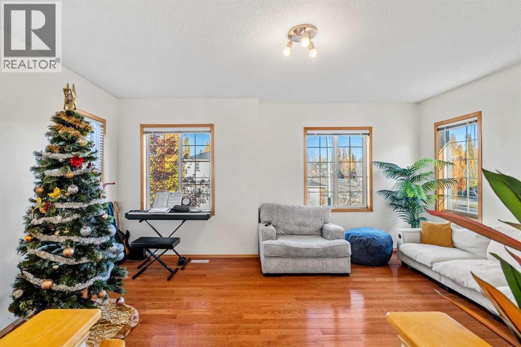 116 Tuscany Ravine Crescent NW, Calgary, Alberta  T3L 2X2 - Photo 14 - A2354016