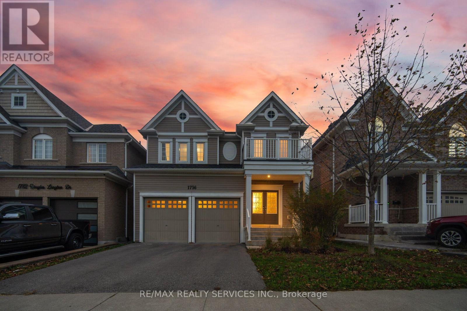 1736 DOUGLAS LANGTREE DRIVE, Oshawa, Ontario