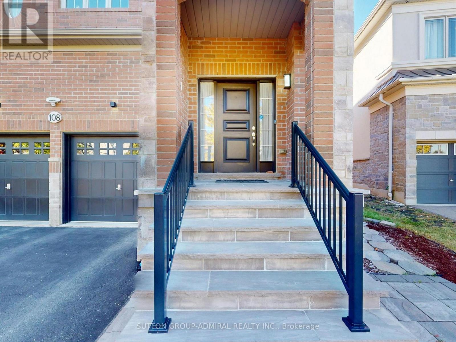 108 Baldry Avenue, Vaughan (Patterson), Ontario  L6A 4X9 - Photo 3 - N14106734