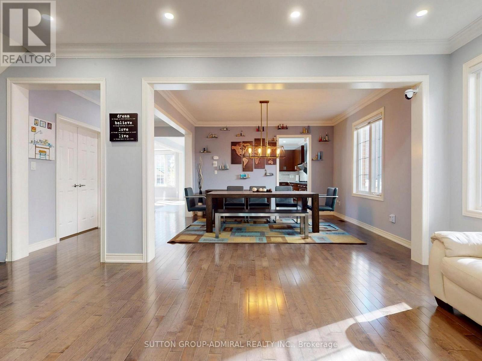 108 Baldry Avenue, Vaughan (Patterson), Ontario  L6A 4X9 - Photo 4 - N14106734