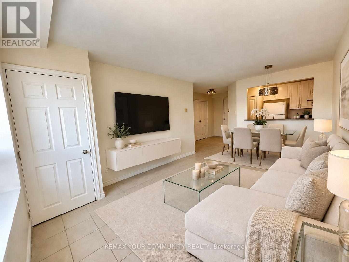 305 - 15207 Yonge Street, Aurora (Aurora Village), Ontario  L4G 1L8 - Photo 9 - N14106750