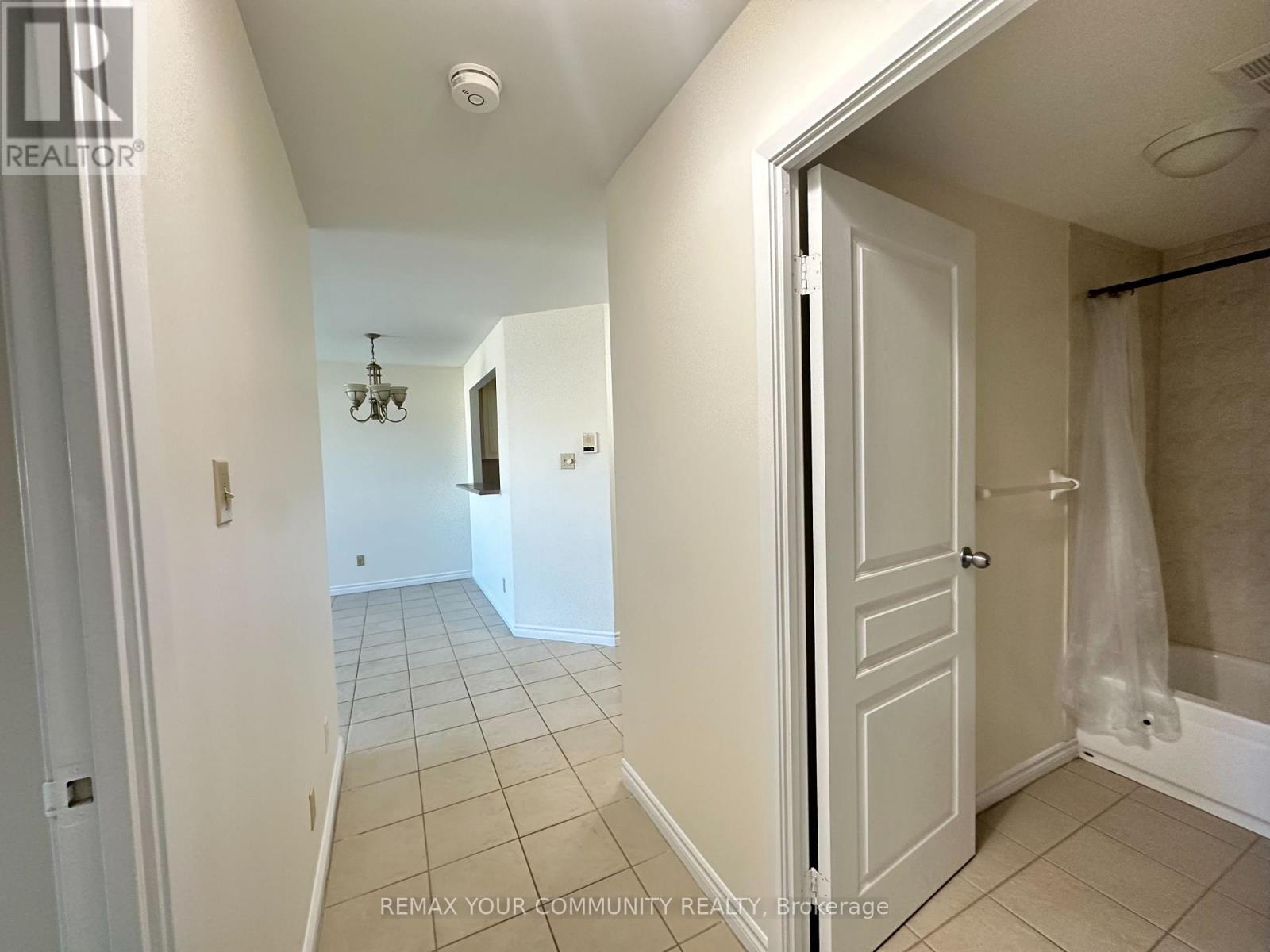 503 - 15207 Yonge Street, Aurora (Aurora Village), Ontario  L4G 1L8 - Photo 14 - N14106764