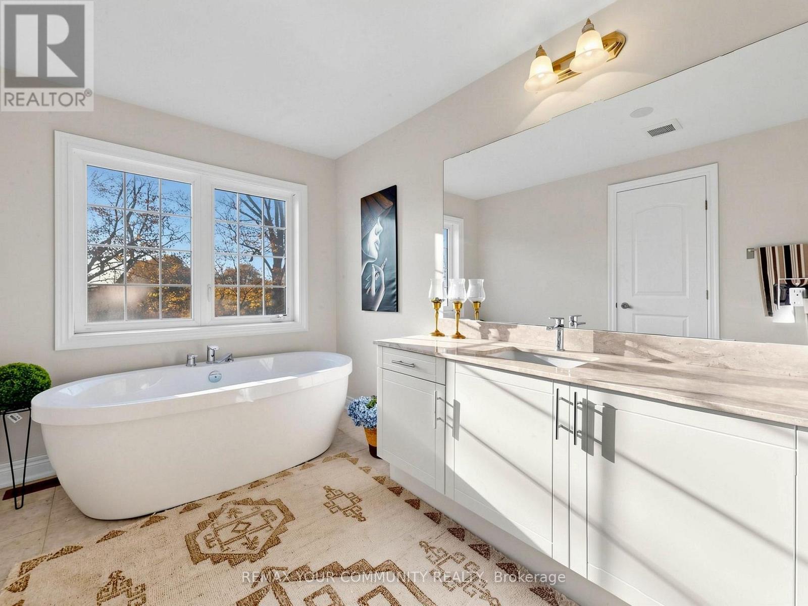 96 Drizzel Crescent, Richmond Hill, Ontario  L4E 2Z1 - Photo 24 - N14106792