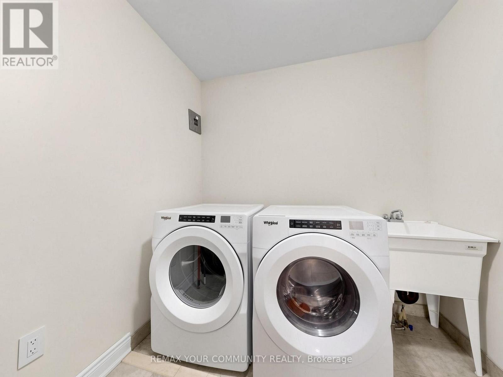96 Drizzel Crescent, Richmond Hill, Ontario  L4E 2Z1 - Photo 34 - N14106792