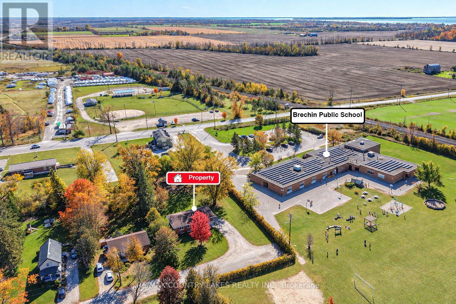 2255 O'neil Street, Ramara (Brechin), Ontario  L0K 1B0 - Photo 35 - S14106662