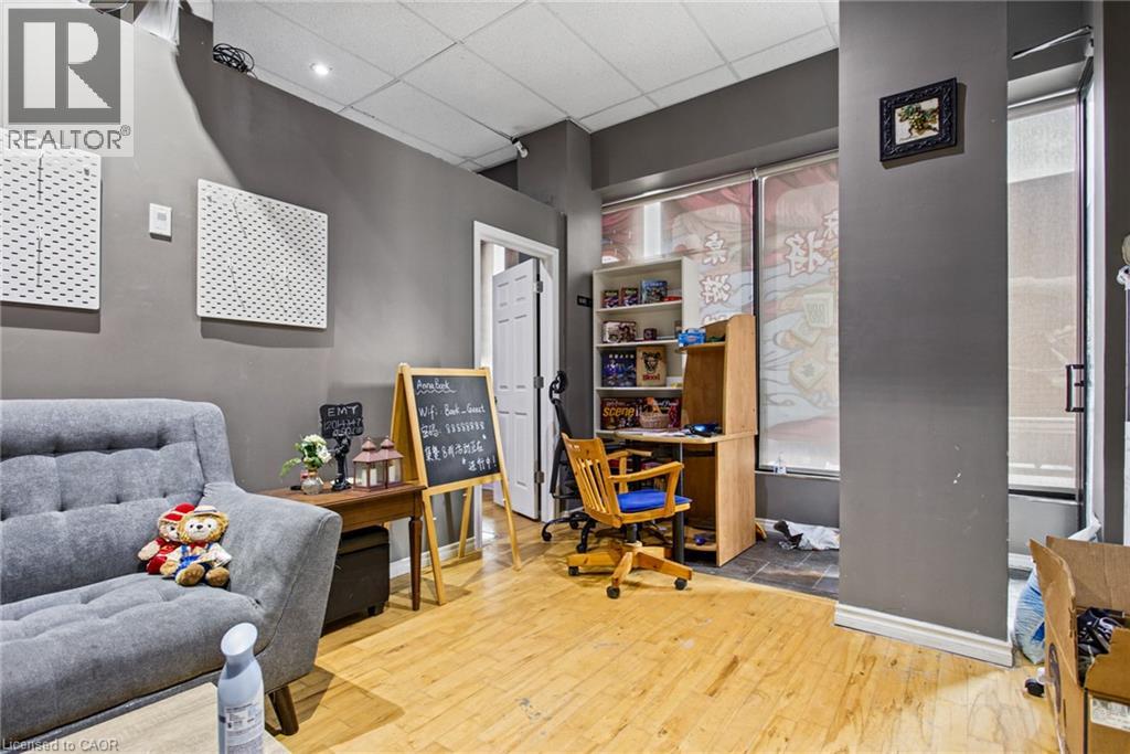 71 Main Street E, Hamilton, Ontario  L8N 1G2 - Photo 3 - 40871014