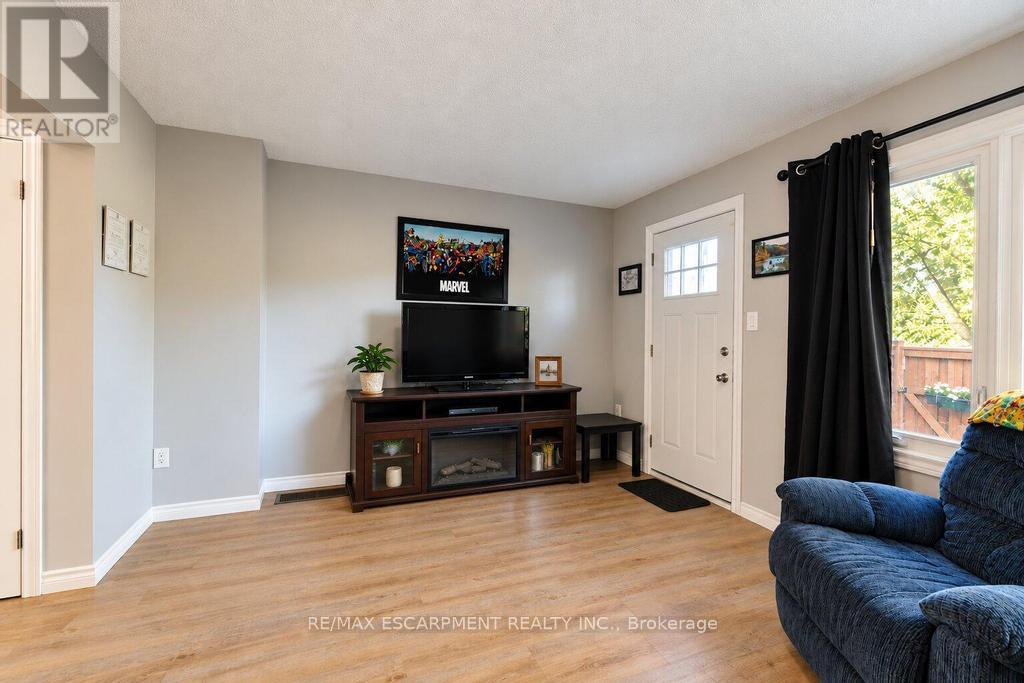 21 - 10 Angus Road, Hamilton (Vincent), Ontario  L8K 6K3 - Photo 8 - X14106666