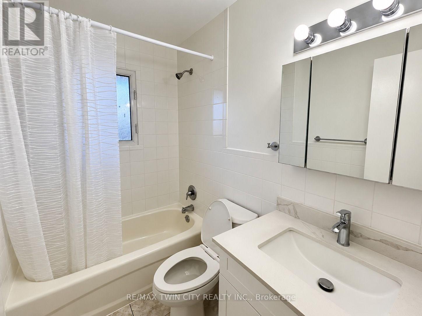 3 - 433 Connaught Street, Kitchener, Ontario  N2C 1C4 - Photo 8 - X14106794