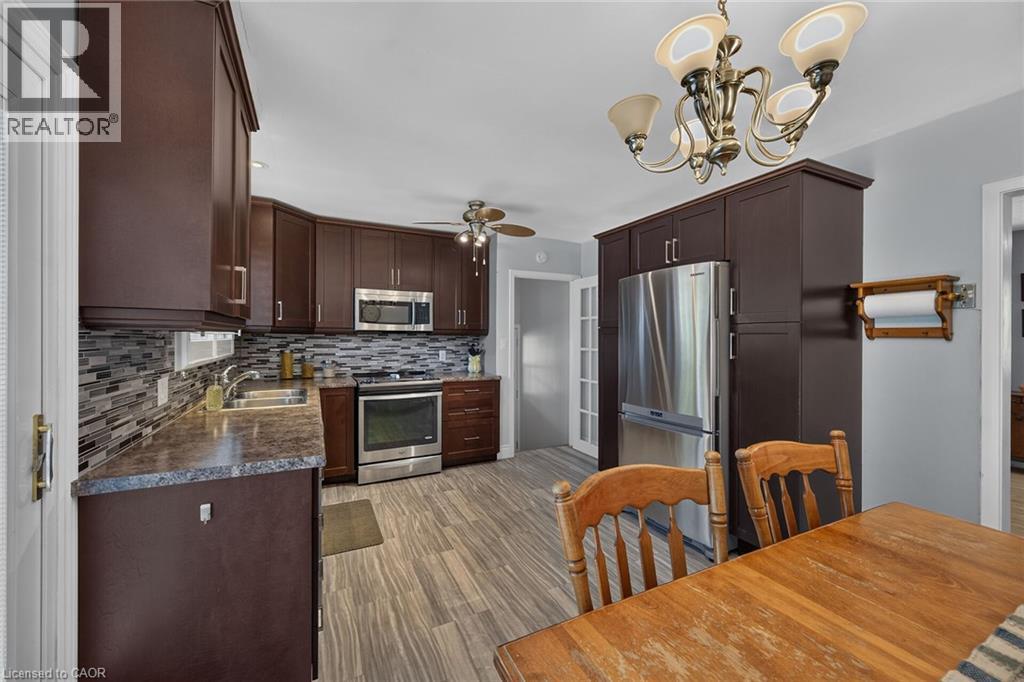 17 Tranquility Street, Brantford, Ontario  N3R 3H6 - Photo 12 - 40870384
