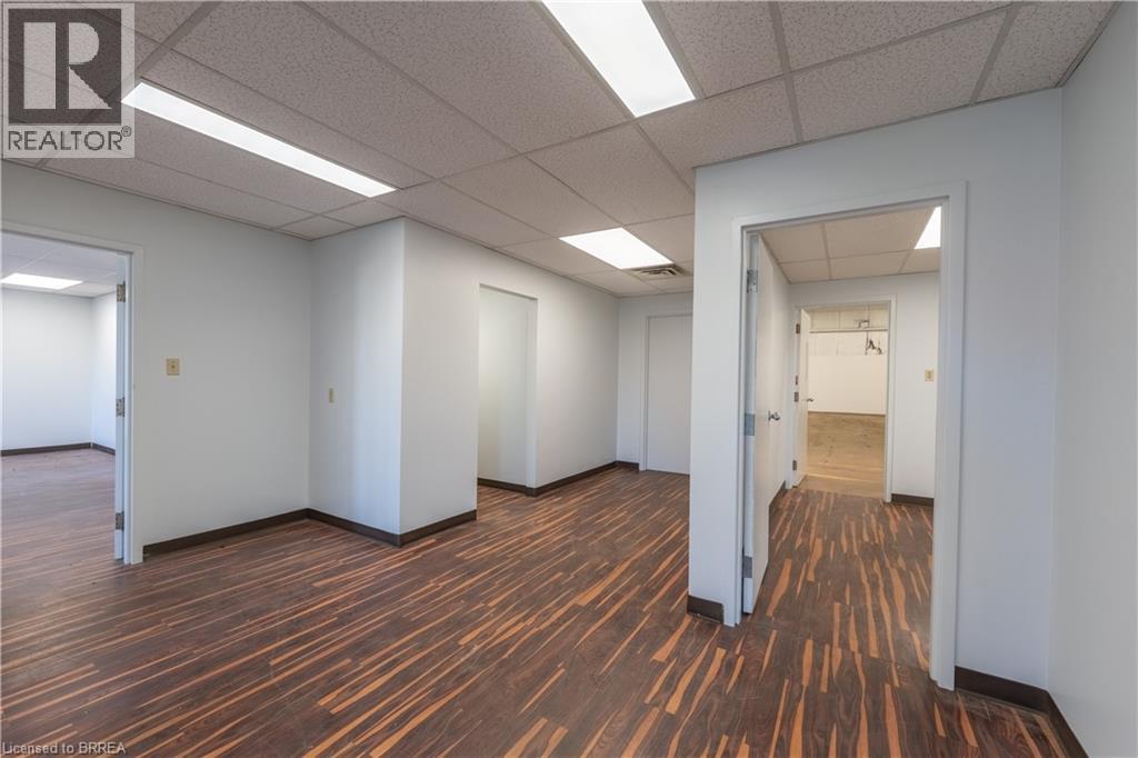 10 Plant Farm Boulevard Unit# 4, Brantford, Ontario  N3S 7W3 - Photo 5 - 40868302