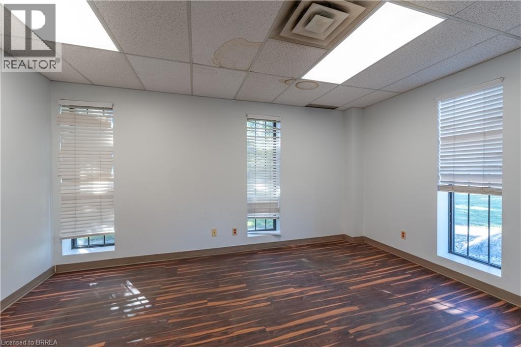 10 Plant Farm Boulevard Unit# 4, Brantford, Ontario  N3S 7W3 - Photo 9 - 40868302