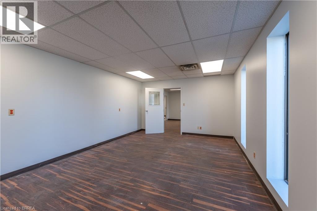 10 Plant Farm Boulevard Unit# 4, Brantford, Ontario  N3S 7W3 - Photo 8 - 40868302