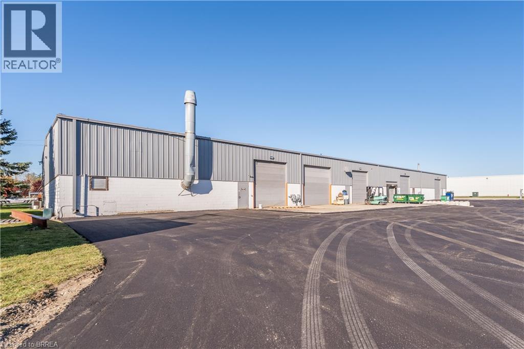10 Plant Farm Boulevard Unit# 4, Brantford, Ontario  N3S 7W3 - Photo 32 - 40868302