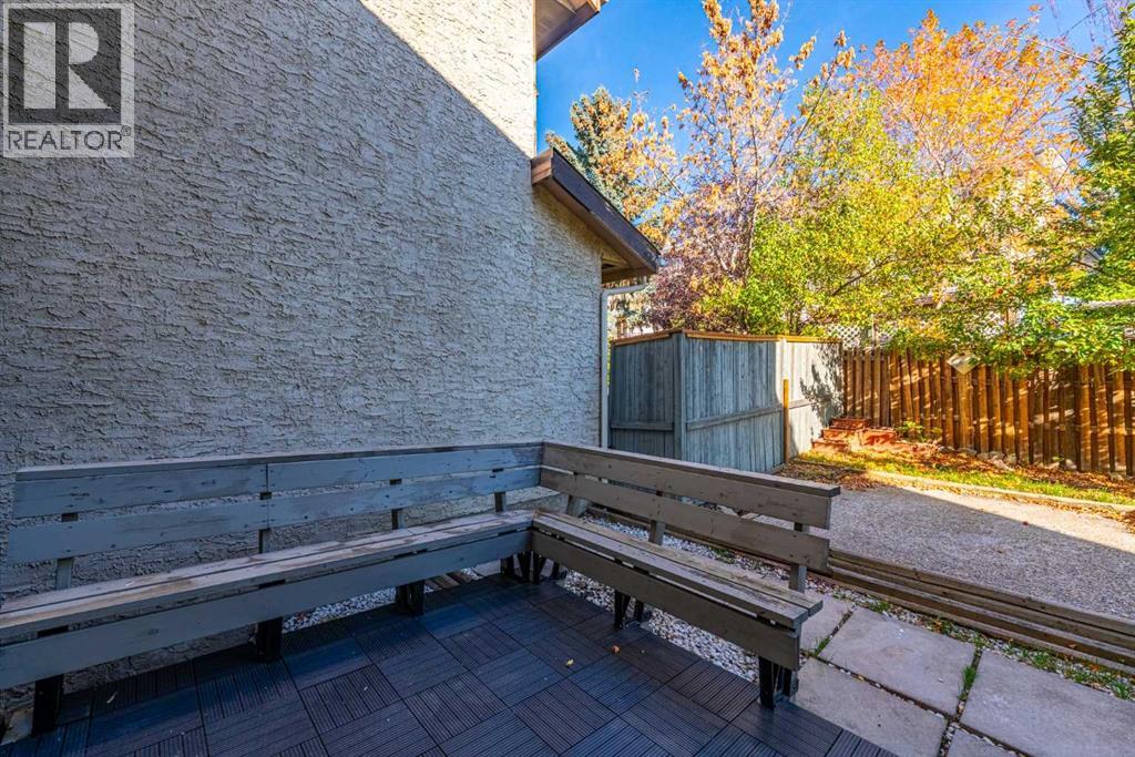 76 Hawkville Place NW