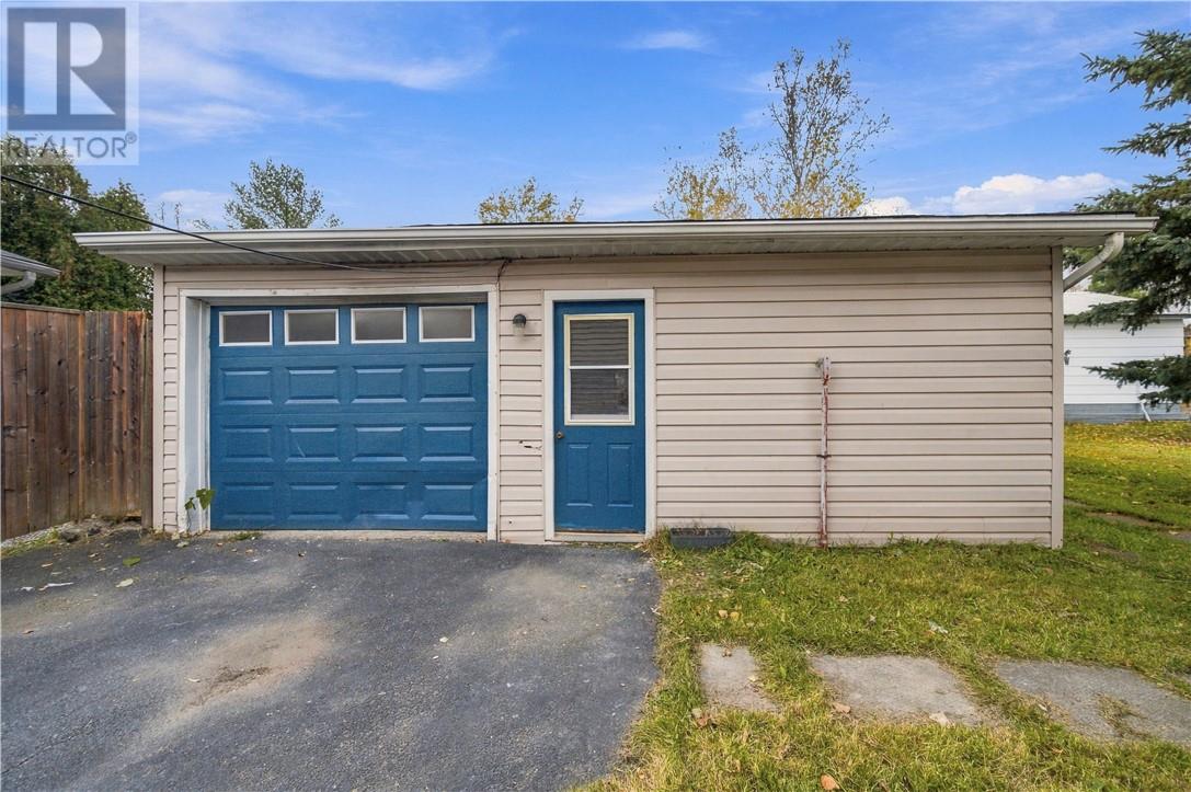 15 Clairmont Street, Sudbury, Ontario  P3B 3S4 - Photo 22 - 2131062