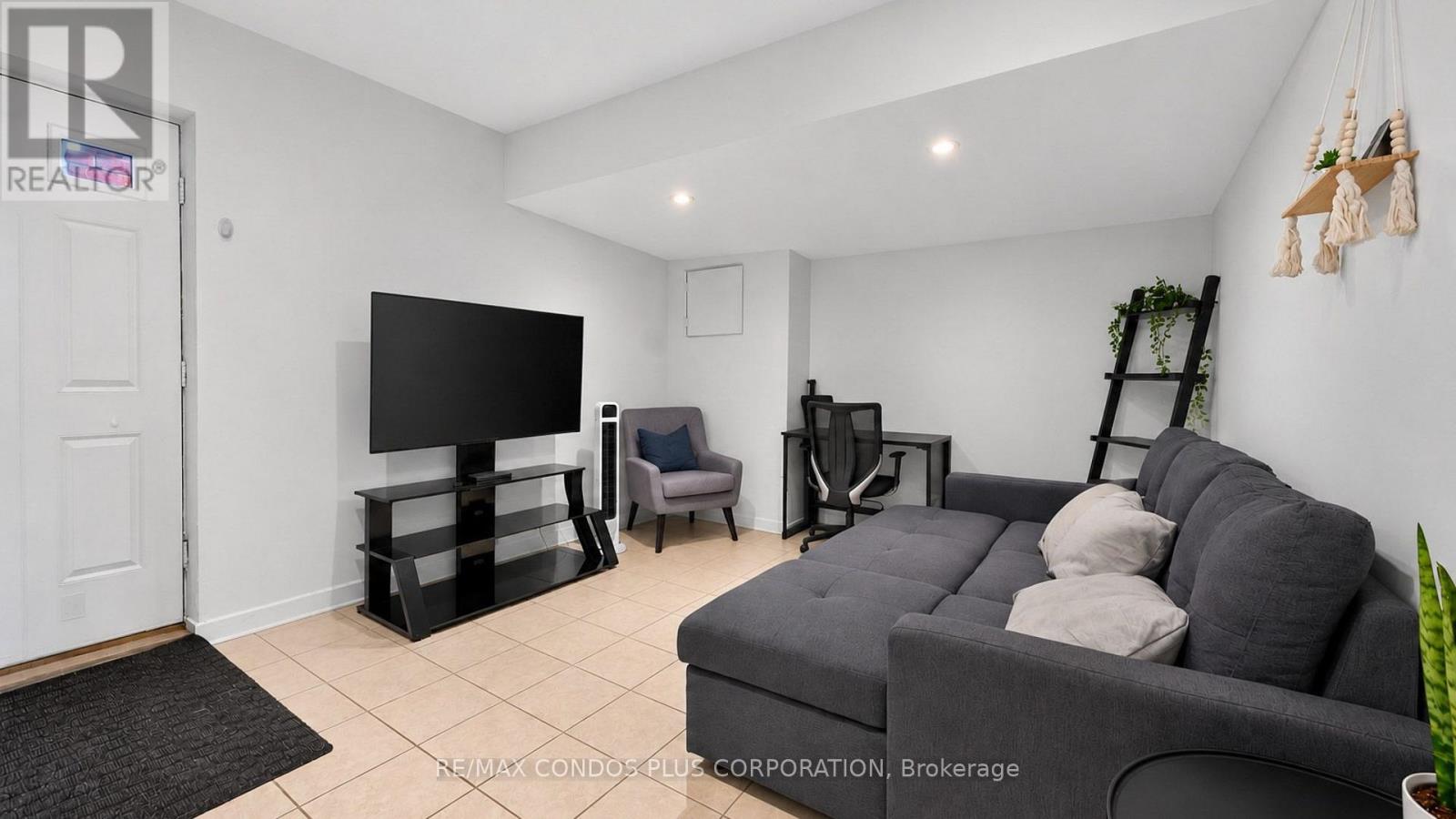 1b - 6070 Dunn Street W, Niagara Falls, Ontario  L2G 2P1 - Photo 2 - X13859400