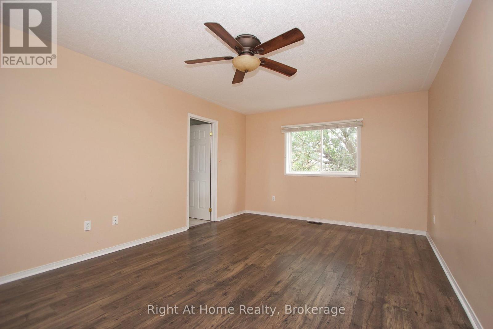 Upper Unit - 75 Millburn Drive, Clarington, Ontario  L1C 5L6 - Photo 17 - E14106844