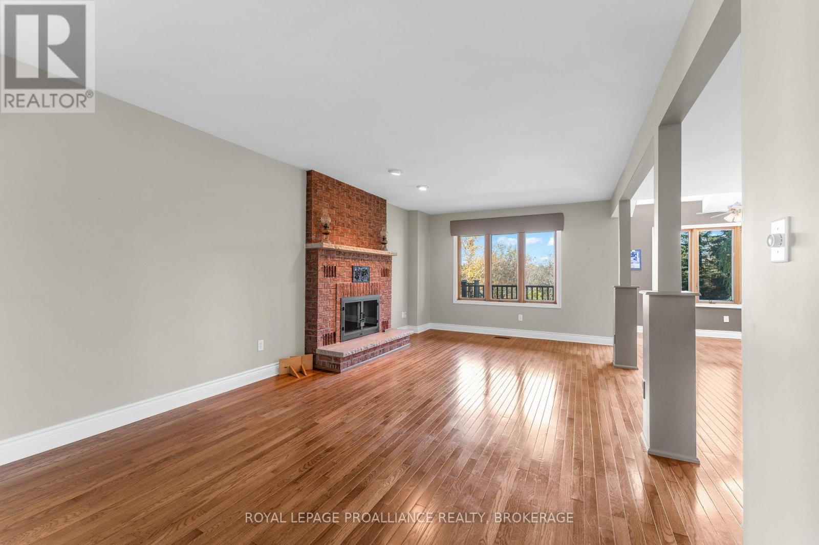 702 Parkside Crescent, Kingston (East Gardiners Rd), Ontario  K7M 8A7 - Photo 10 - X14106834