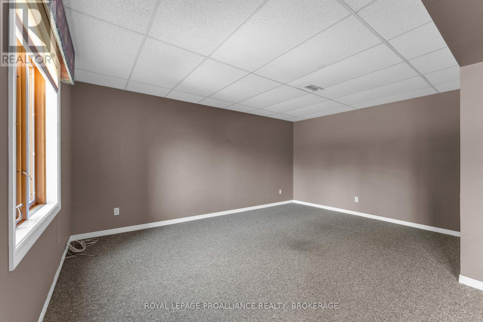 702 Parkside Crescent, Kingston (East Gardiners Rd), Ontario  K7M 8A7 - Photo 36 - X14106834