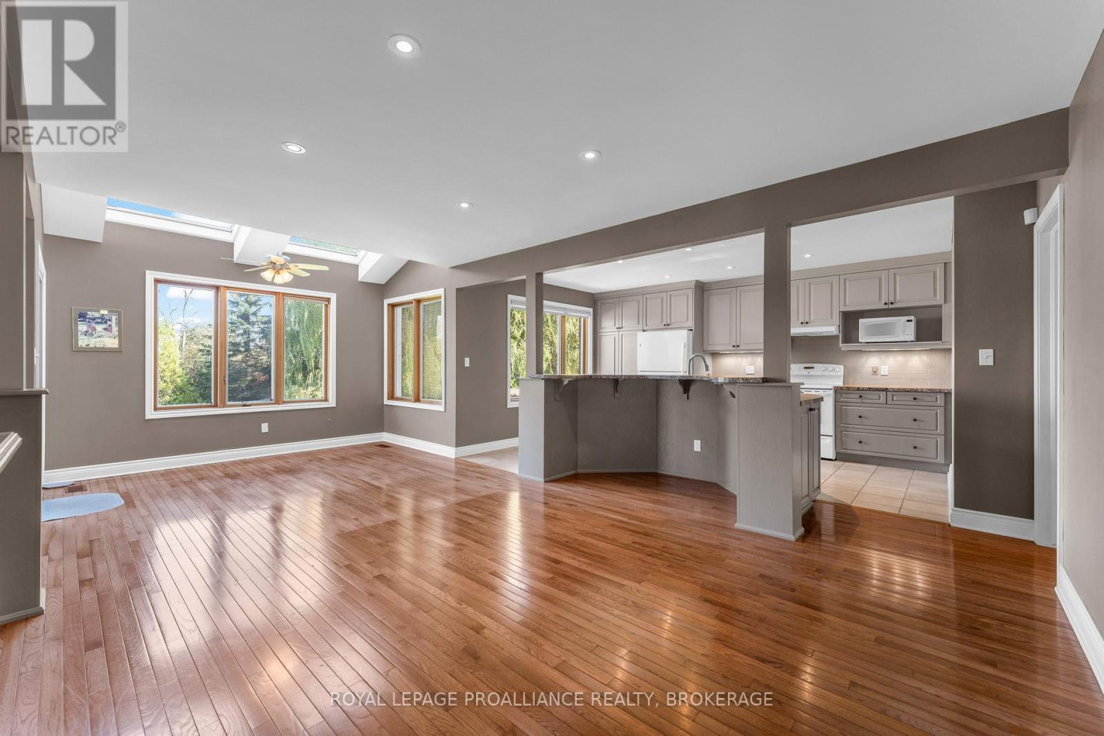 702 Parkside Crescent, Kingston, Ontario K7M 8A7 - Photo 6 - X14106834
