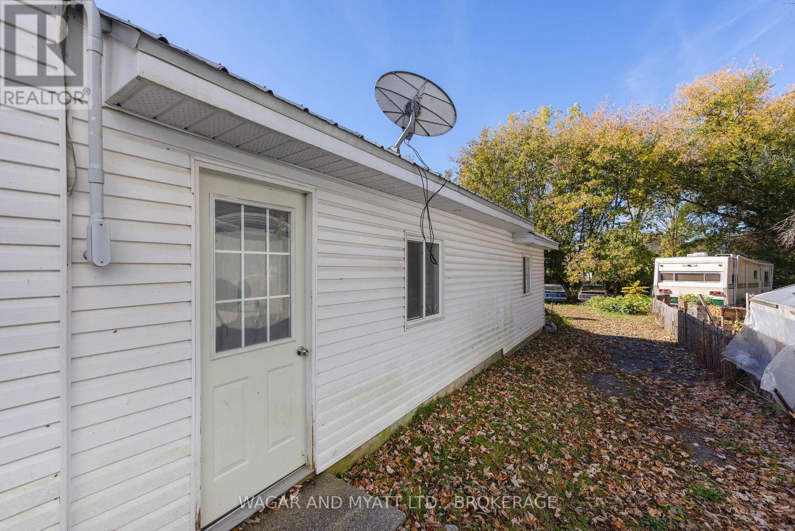 137 Green Street, Deseronto, Ontario K0K 1X0 - Photo 4 - X14107030