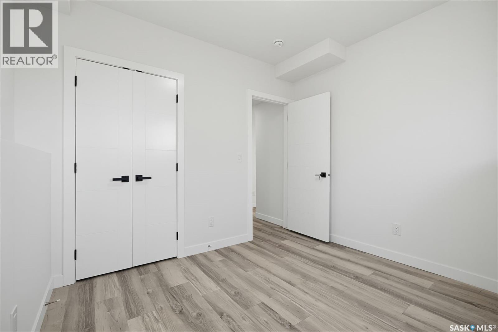 239 Taskamanwa Street, Saskatoon, Saskatchewan  S7V 1X3 - Photo 51 - SK051228