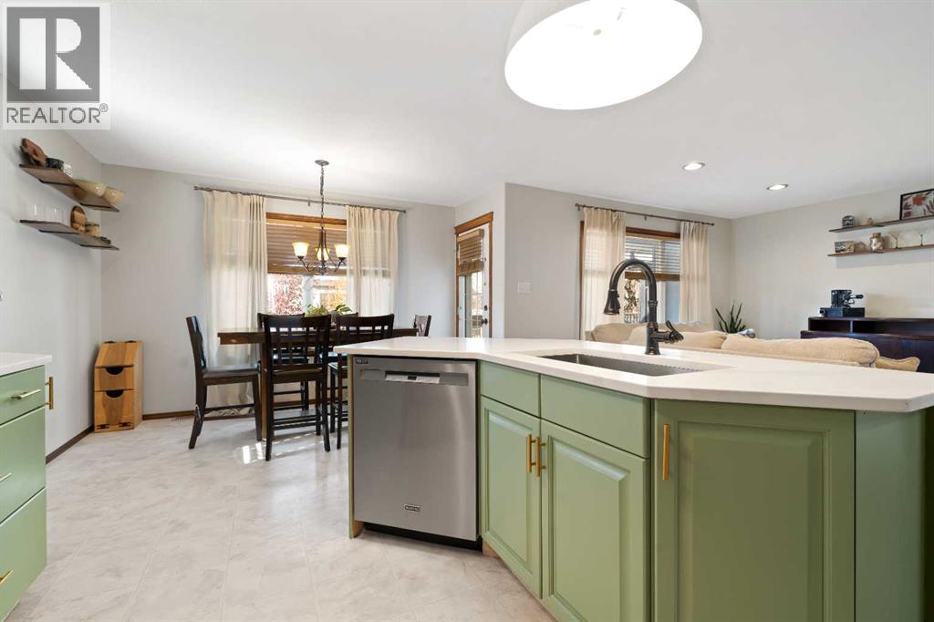 38 Sunrise Road SW