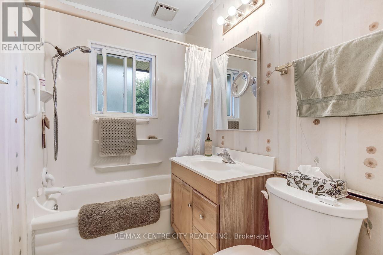 19 Rapelje Street, St. Thomas, Ontario  N5R 4L9 - Photo 10 - X14106950