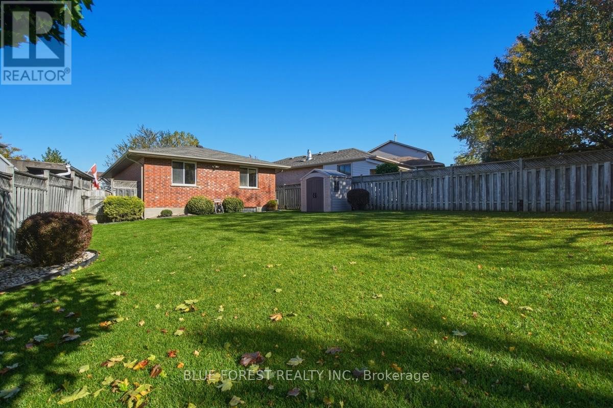 39 Gerald Crescent, London South, Ontario N5Z 5A4 - Photo 32 - X14106990