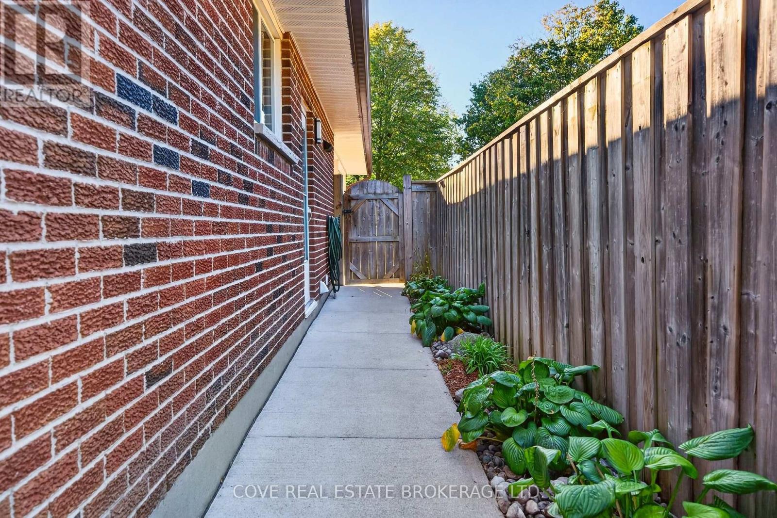 38 Ranchwood Crescent, London North, Ontario  N6G 3A2 - Photo 27 - X14107002