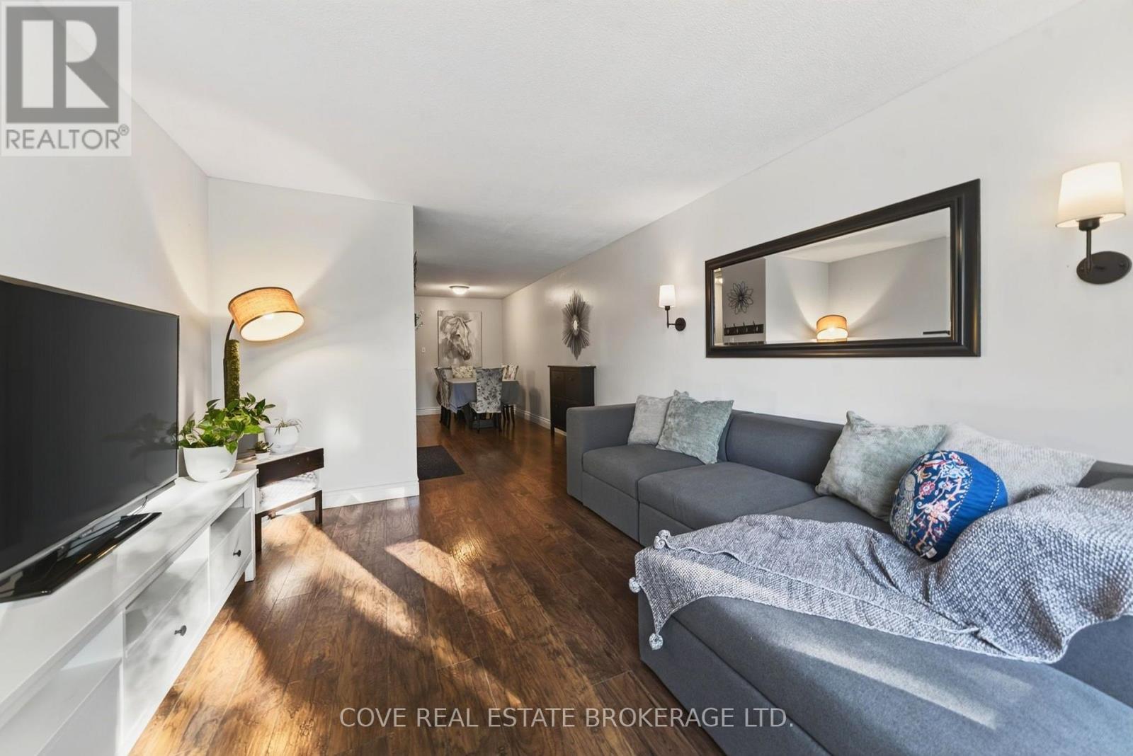 38 Ranchwood Crescent, London North, Ontario  N6G 3A2 - Photo 6 - X14107002