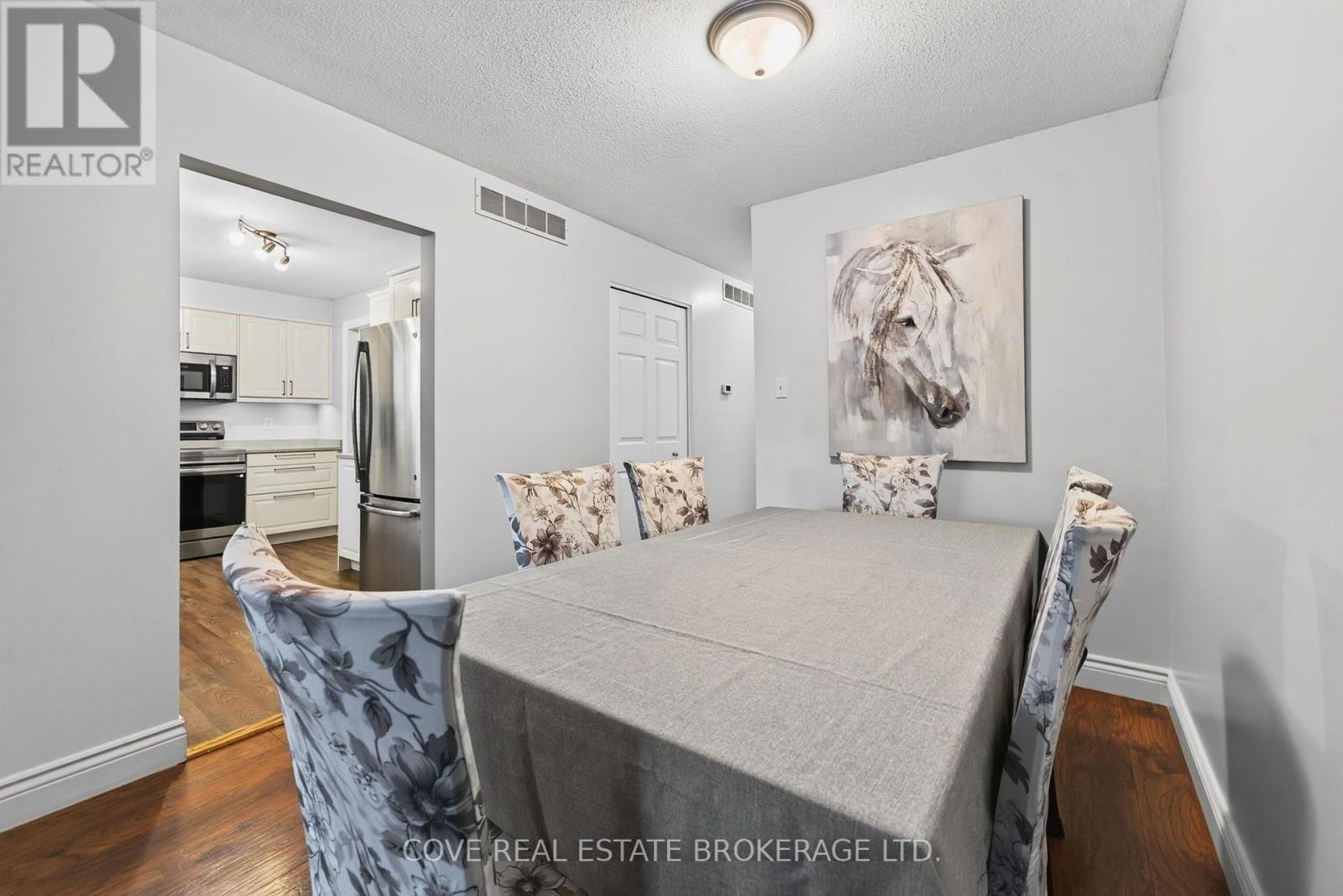 38 Ranchwood Crescent, London North, Ontario  N6G 3A2 - Photo 7 - X14107002
