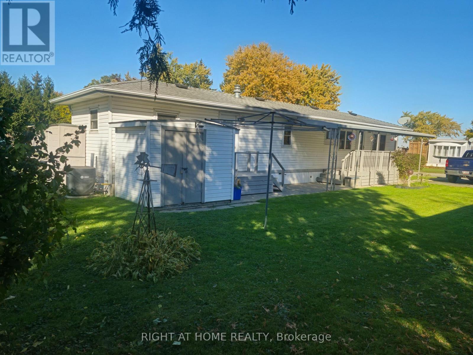 26 - 3100 Dorchester Road, Thames Centre, Ontario  N0L 1G5 - Photo 11 - X14107028