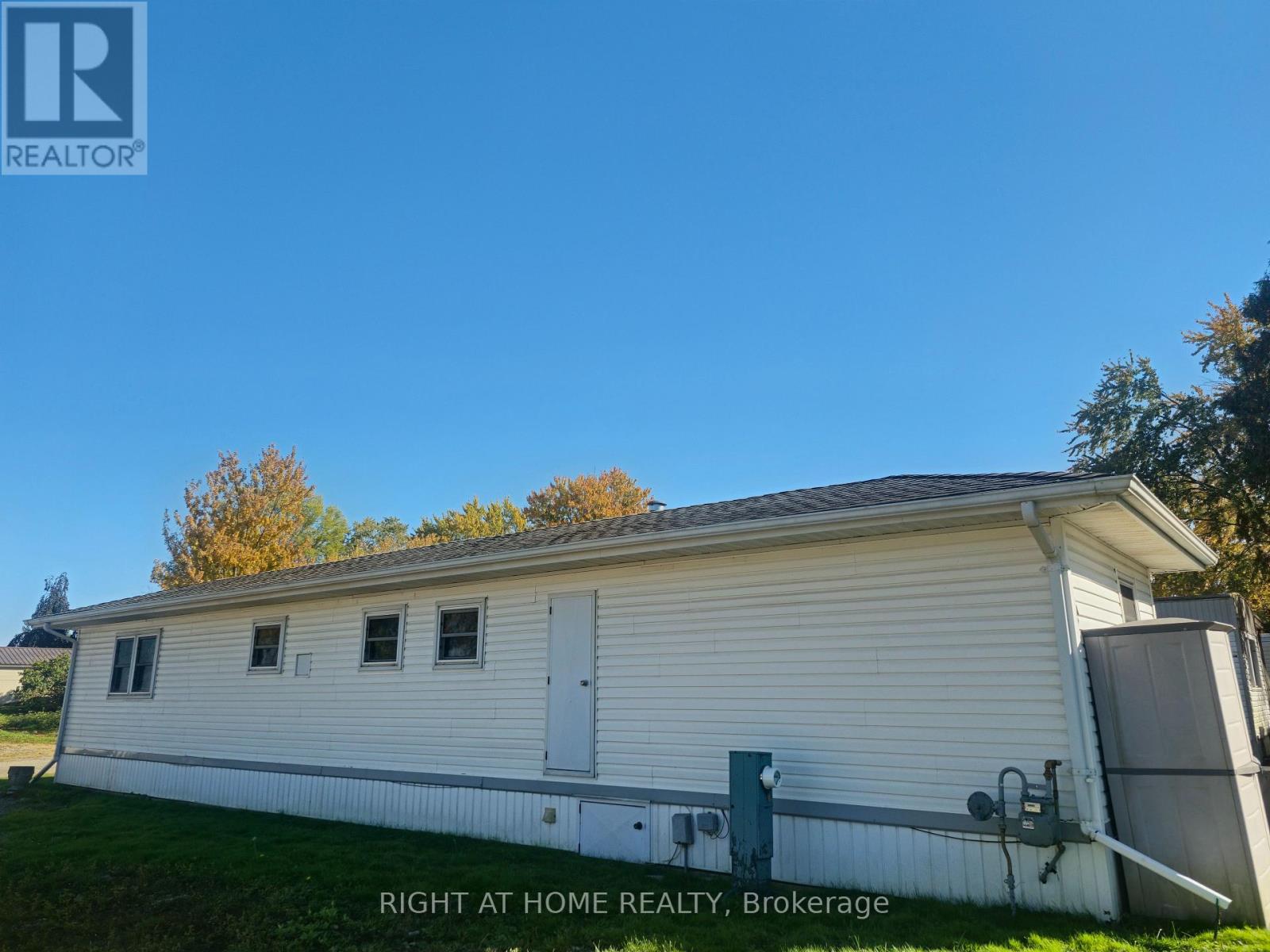 26 - 3100 Dorchester Road, Thames Centre, Ontario  N0L 1G5 - Photo 13 - X14107028