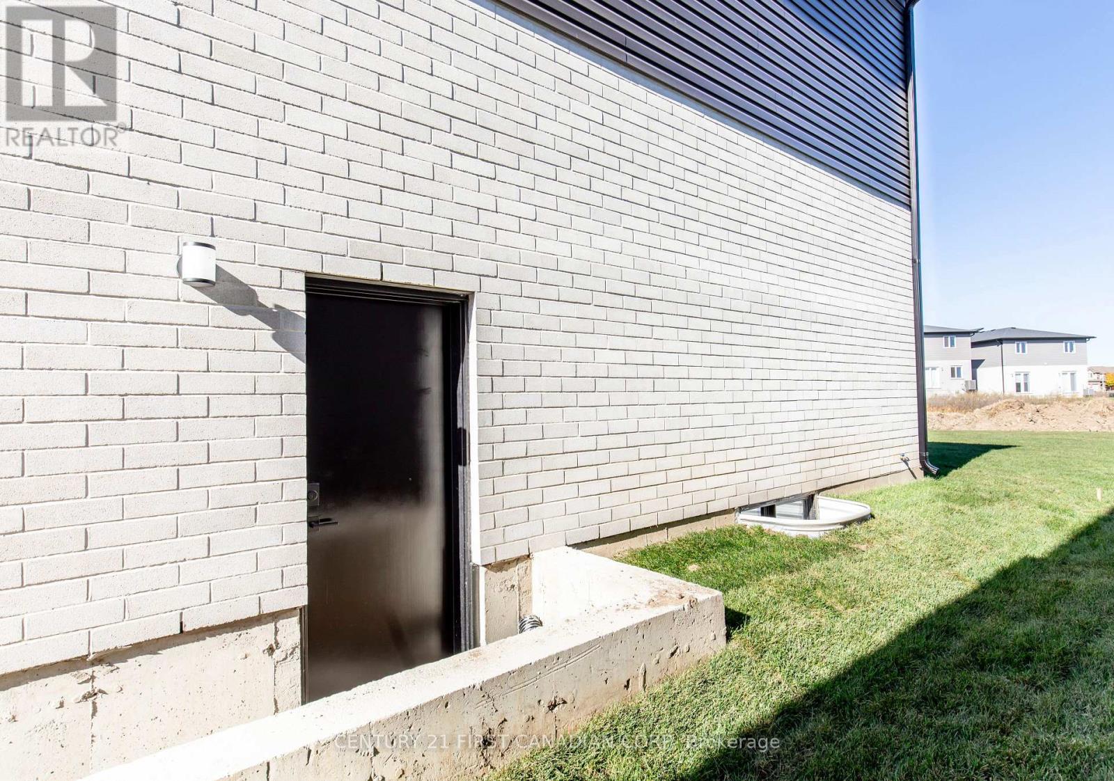 245 Hesselman Crescent, London South, Ontario  N6M 0K3 - Photo 29 - X14107066