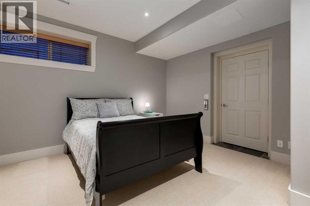 129 Royal Bay Nw, Calgary, Alberta  T3G 5J6 - Photo 36 - A2352098